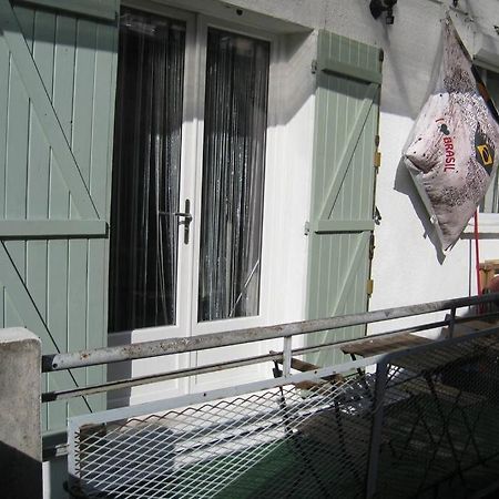 Charmante Maisonnette Aux Portes De Paris Сент-Уен Екстериор снимка
